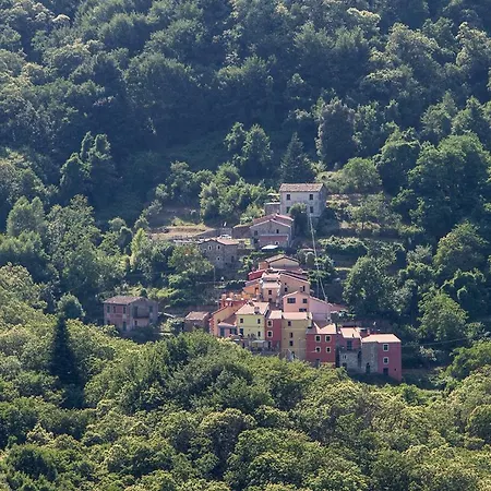 Frühstückspension Borgo Di Codeglia - Country