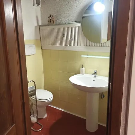 Borgo Di Codeglia - Country Bed & Breakfast Ricco del Golfo di Spezia