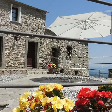 Borgo Di Codeglia - Country Alojamento de Acomodação e Pequeno-almoço *