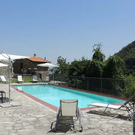 Borgo Di Codeglia - Country Alojamento de Acomodação e Pequeno-almoço *