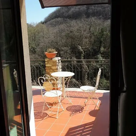 Borgo Di Codeglia - Country Bed & Breakfast Ricco del Golfo di Spezia