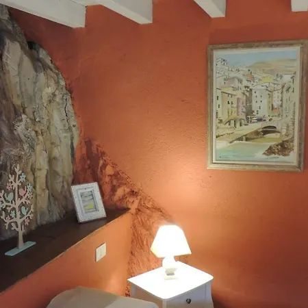 Borgo Di Codeglia - Country Ricco del Golfo di Spezia