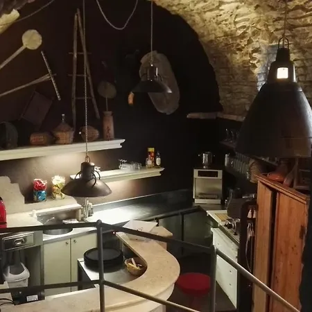 Borgo Di Codeglia - Country * Riccο del Golfo di Spezia