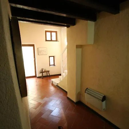 Borgo Di Codeglia - Country Bed and Breakfast